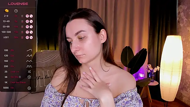 Snapshot of annacooleman chatting on 17, 3, 2025 annacooleman online show from 17, 3, 2025