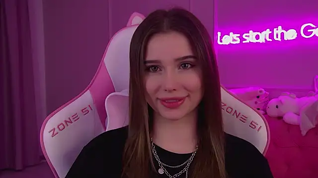 DianaVert online show from 4, 3, 2025