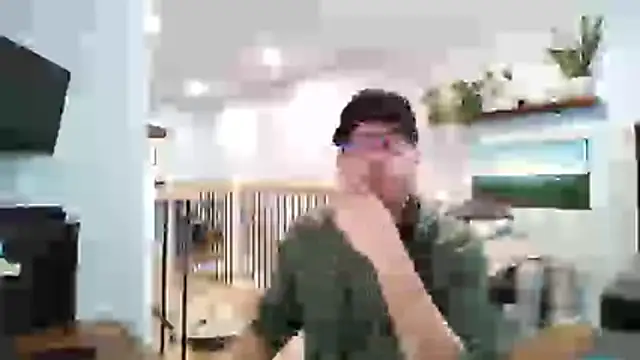 Bigdicktrav902 online show from 30, 3, 2026