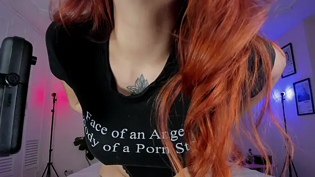 Snapshot of SweetJennaa chatting on 25, 1, 2025 SweetJennaa online show from 25, 1, 2025