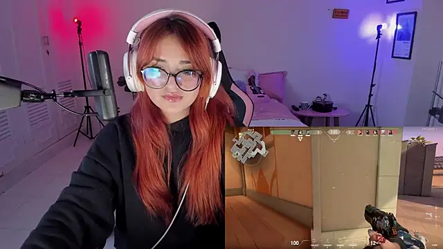 Snapshot of SweetJennaa chatting on 1, 2, 2025 SweetJennaa online show from 1, 2, 2025