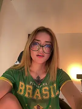 Snapshot of SweetJennaa chatting on 14, 2, 2026 SweetJennaa online show from 14, 2, 2026