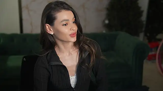 Snapshot of Gabriella054 chatting on 1, 2, 2025 Gabriella054 online show from 1, 2, 2025