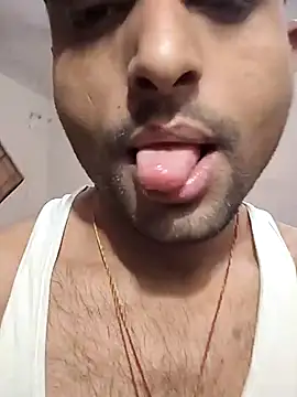 PRIYANHUxh online show from 2, 4, 2026