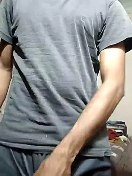 PRIYANHUxh online show from 19, 4, 2026