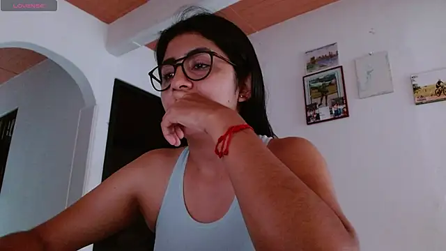 Snapshot of danna_peterson1 chatting on 12, 3, 2025 danna peterson1 online show from 12, 3, 2025