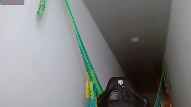 Snapshot of danna_peterson1 chatting on 27, 10, 2025 danna peterson1 online show from 27, 10, 2025