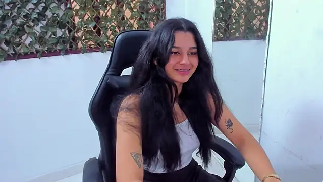 Snapshot of Megan_Whitte chatting on 15, 2, 2025 Megan Whitte online show from 15, 2, 2025