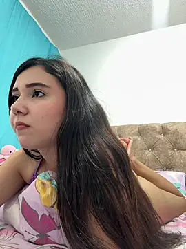 mia cooper 24 online show from 14, 4, 2026