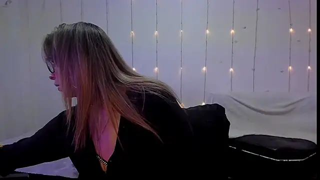 MichelleManson online show from 31, 1, 2025