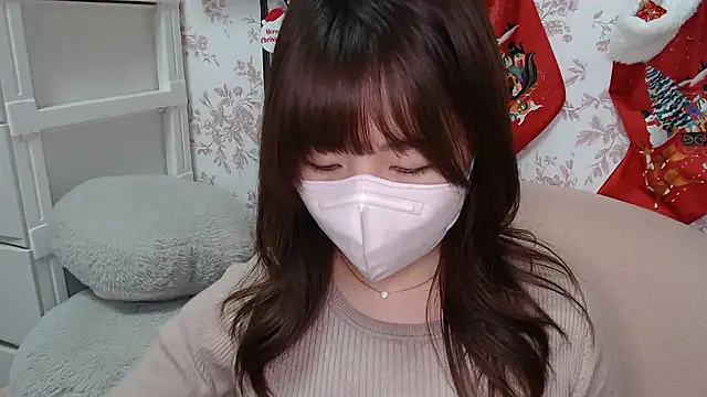 Snapshot of mei_hosina chatting on 16, 12, 2025 mei hosina online show from 16, 12, 2025