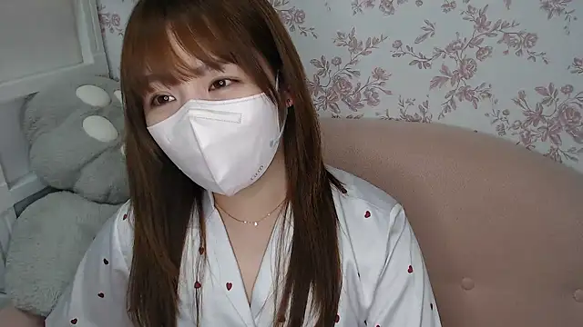 Snapshot of mei_hosina chatting on 9, 4, 2026 mei hosina online show from 9, 4, 2026