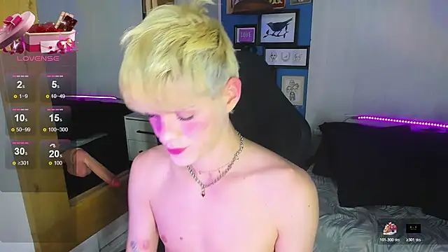 Snapshot of VladHellsing4 chatting on 15, 12, 2025 VladHellsing4 online show from 15, 12, 2025