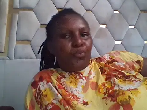 Snapshot of Kichuna_ chatting on 16, 12, 2025 Kichuna online show from 16, 12, 2025