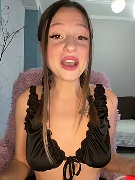 Kimsweet7 online show from 2, 10, 2025