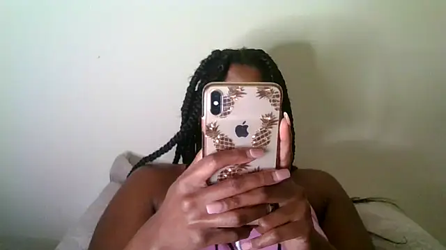 Snapshot of CaramelGoddessxoxo chatting on 16, 7, 2026 CaramelGoddessxoxo online show from 16, 7, 2026