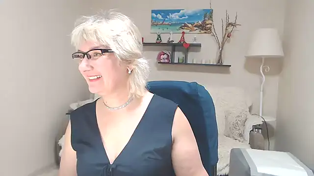 FleurMays online show from 22, 2, 2025