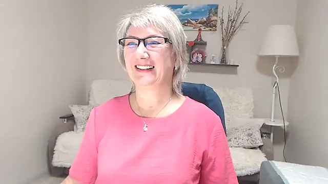 FleurMays online show from 22, 10, 2025