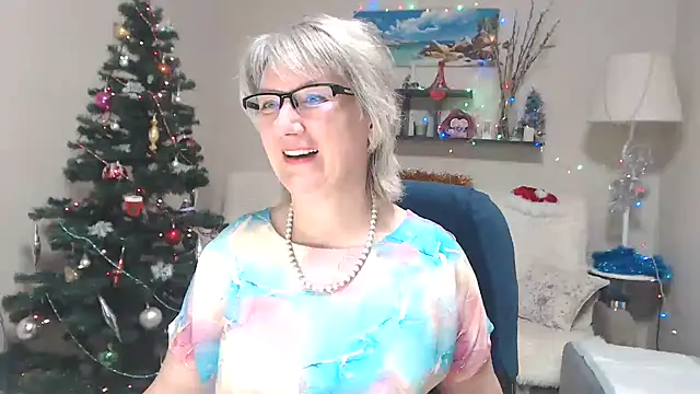 FleurMays online show from 19, 12, 2025