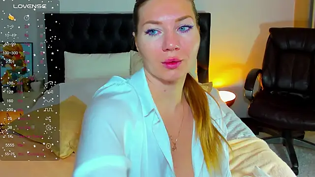 Goddess Squirt  online show from 15, 11, 2025