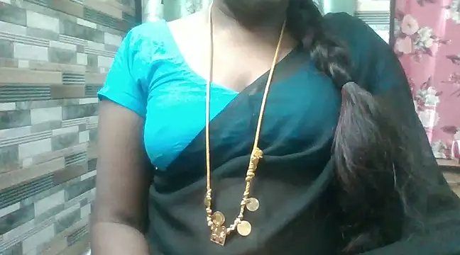 Snapshot of Hot_akshara chatting on 6, 12, 2024 Hot akshara online show from 6, 12, 2024