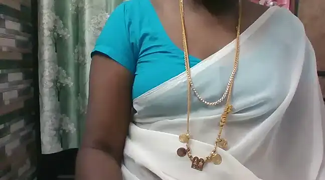 Snapshot of Hot_akshara chatting on 8, 12, 2024 Hot akshara online show from 8, 12, 2024