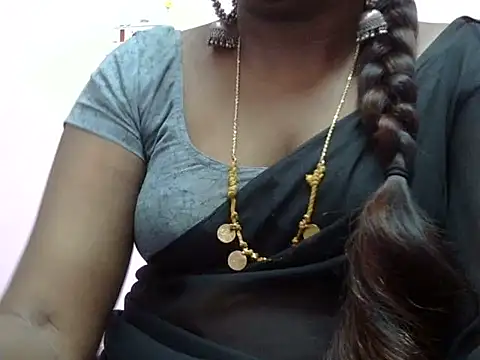 Hot akshara online show from 20, 12, 2025