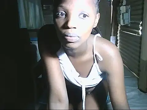 Snapshot of Zuzu_angel chatting on 17, 9, 2025 Zuzu angel online show from 17, 9, 2025