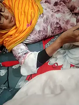 Snapshot of ArishaCouple chatting on 24, 12, 2024 ArishaCouple online show from 24, 12, 2024