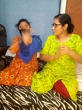 Snapshot of ArishaCouple chatting on 26, 1, 2025 ArishaCouple online show from 26, 1, 2025