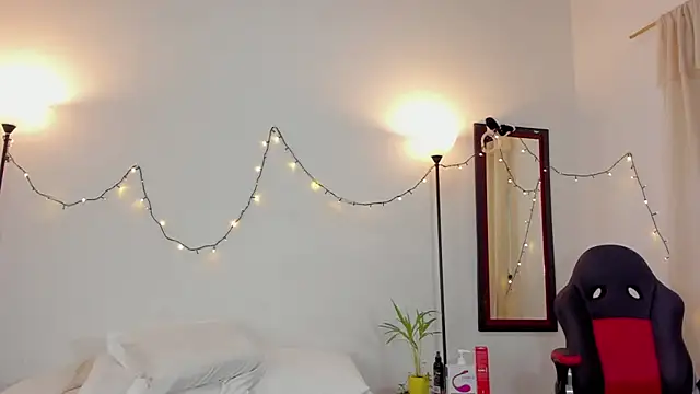 Snapshot of mike_tylor01 chatting on 17, 12, 2024 mike tylor01 online show from 17, 12, 2024