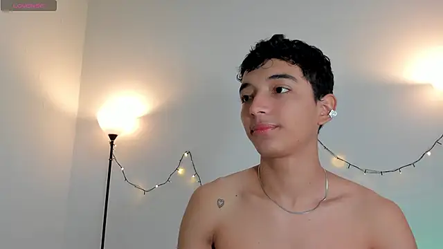 Snapshot of mike_tylor01 chatting on 19, 3, 2025 mike tylor01 online show from 19, 3, 2025