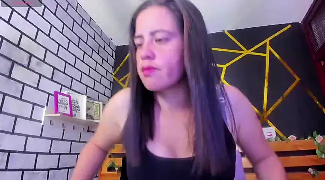 Snapshot of kathina_giraldo chatting on 29, 12, 2024 kathina giraldo online show from 29, 12, 2024