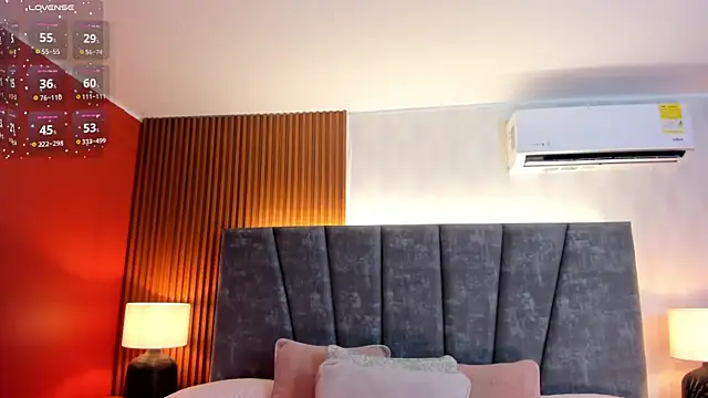 Snapshot of Ada__lee_ chatting on 8, 11, 2025 Ada lee online show from 8, 11, 2025