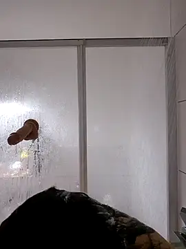 Jujuicy 97 online show from 13, 11, 2025