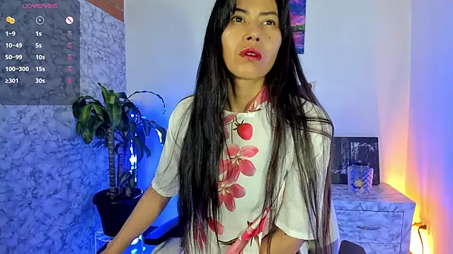 Snapshot of natashaanurak chatting on 15, 9, 2025 natashaanurak online show from 15, 9, 2025