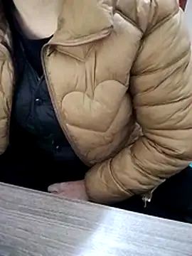 JasminePham online show from 28, 11, 2025