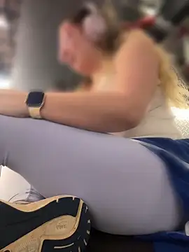 brooklynivy online show from 21, 4, 2026