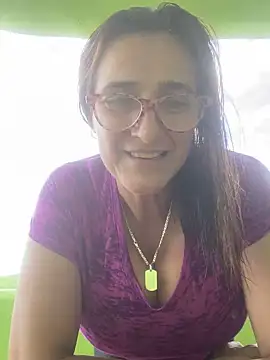 Snapshot of anastasia_and_jordan chatting on 3, 2, 2025 anastasia and jordan online show from 3, 2, 2025