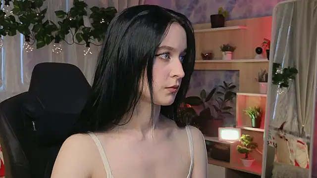 KiraLiLime online show from 16, 2, 2025