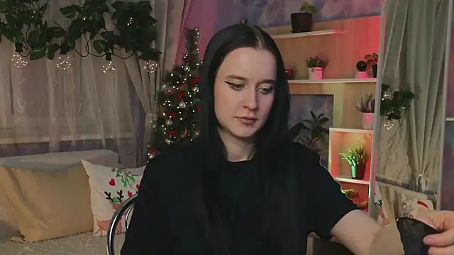 KiraLiLime online show from 7, 3, 2025