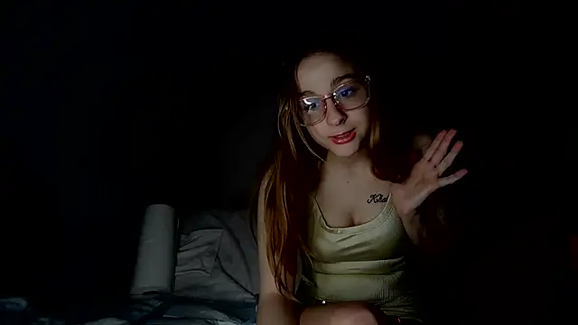 puumpkins1ut online show from 18, 5, 2026