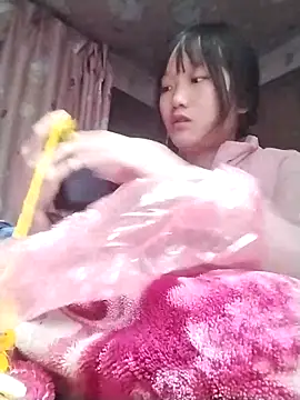 lytamye online show from 10, 3, 2025