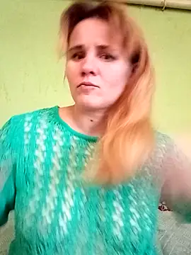 Snapshot of SannyMILF chatting on 13, 12, 2024 SannyMILF online show from 13, 12, 2024