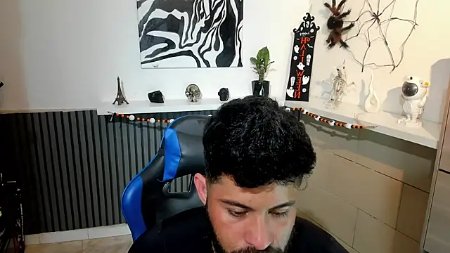 Snapshot of Daemon21 chatting on 15, 10, 2025 Daemon21 online show from 15, 10, 2025