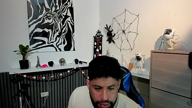 Snapshot of Daemon21 chatting on 24, 10, 2025 Daemon21 online show from 24, 10, 2025