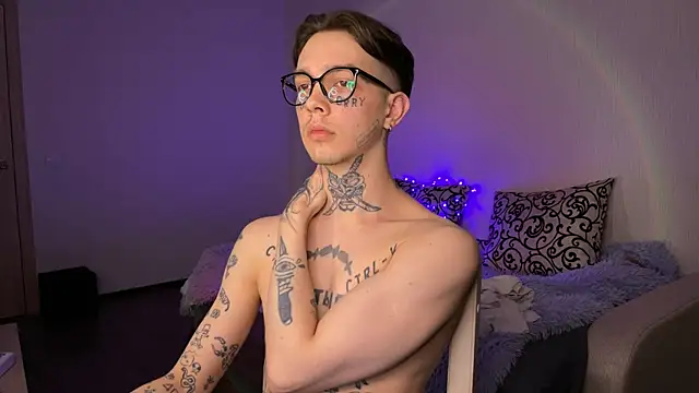 anahori  simon online show from 28, 2, 2025