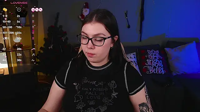 Snapshot of Arizonaa_Muse chatting on 11, 1, 2025 Arizonaa Muse online show from 11, 1, 2025