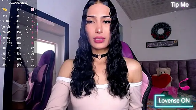 Lanna hott  online show from 28, 7, 2026