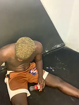 Snapshot of bad-boy-2002 chatting on 3, 2, 2025 bad-boy-2002 online show from 3, 2, 2025